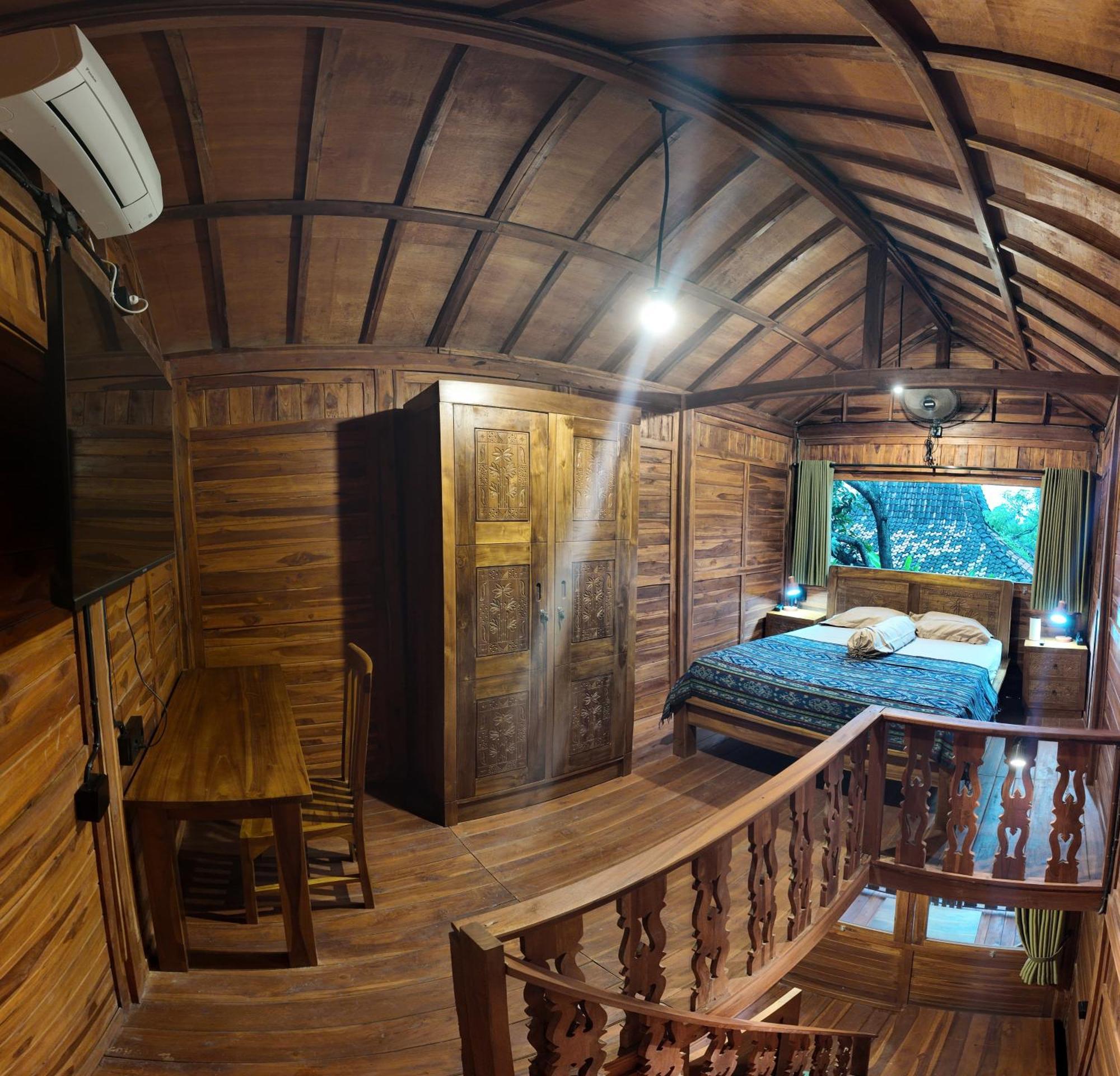 Villa Private Joglo In Heart Of Sanur Extérieur photo
